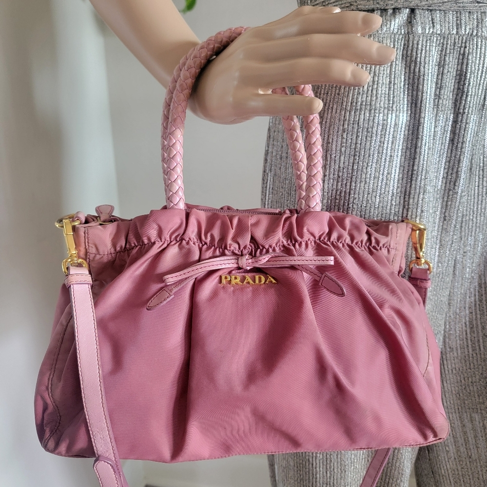 ‼️SOLD‼️ Authentic Prada Pink Bag with Card Certificate - Picture 4 of 17
